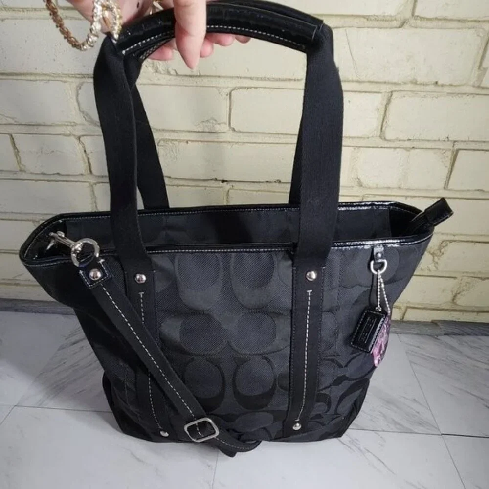 Coach c92 17x14x4